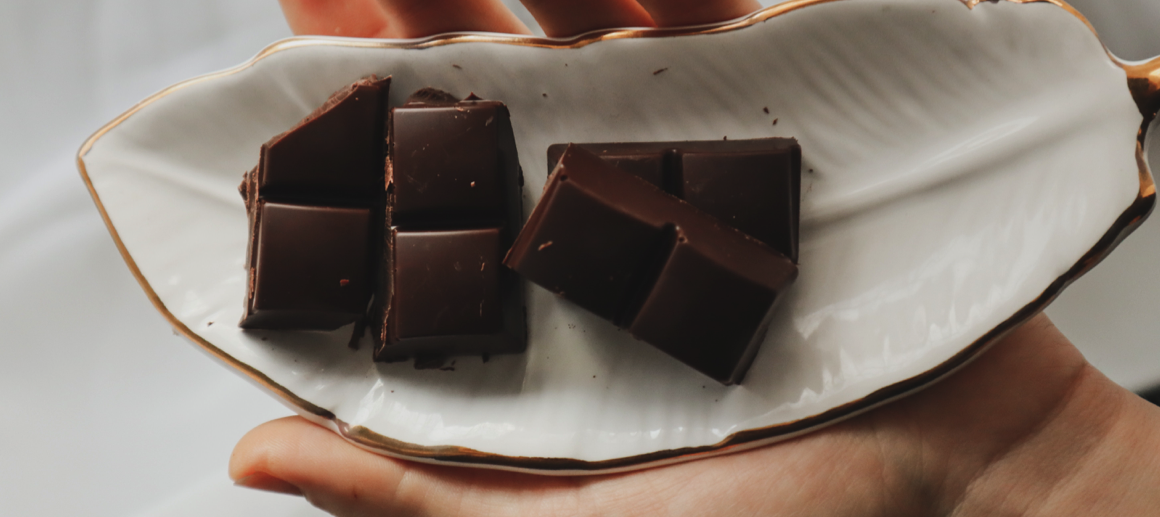 TrustDeals onderzoek Chocolade bij het ontbijt helpt bij het afvallen